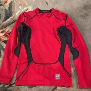 Nike Pro Combat Hyperwarm Shield Boys Small